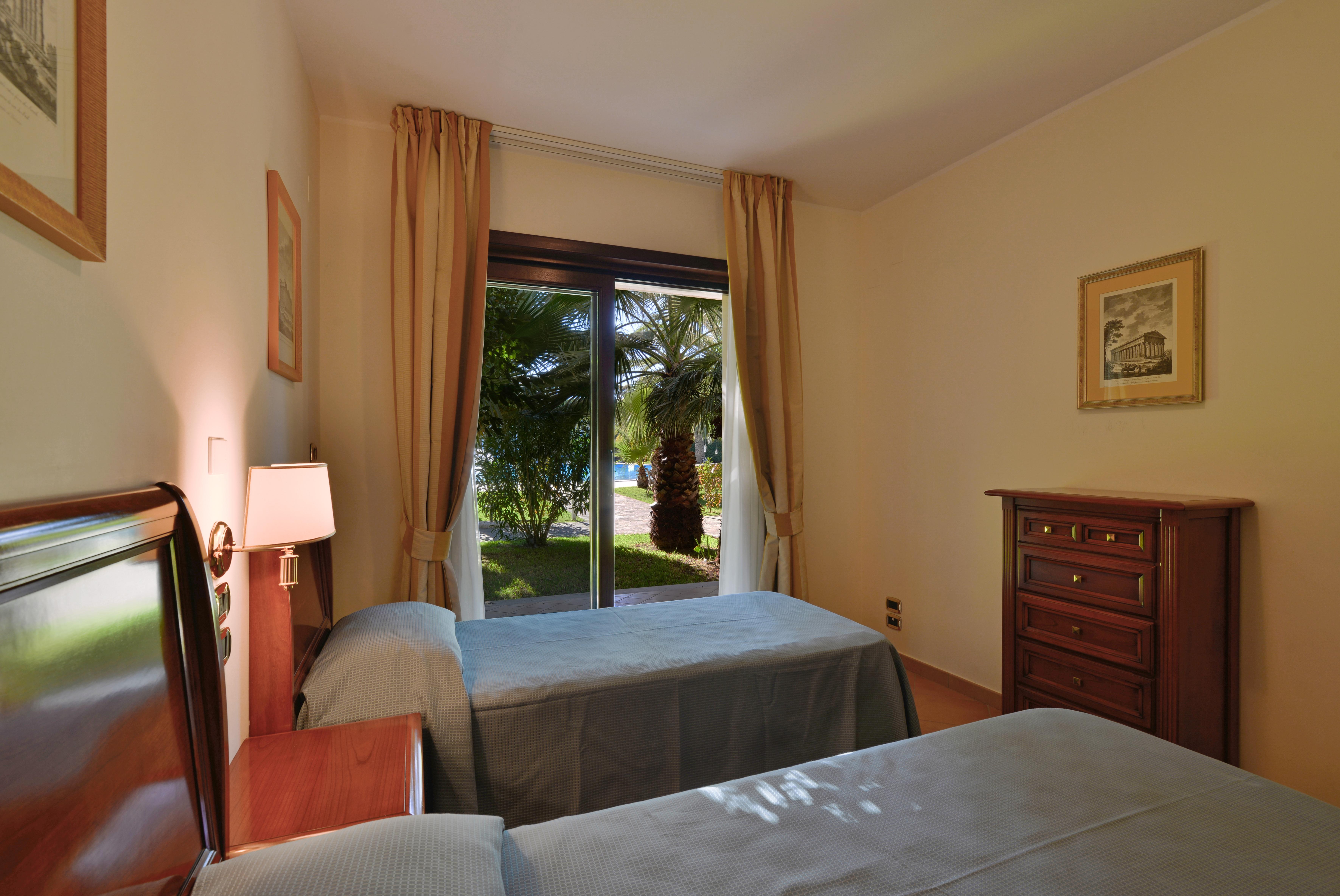 Minerva Resort Hotel بييسْتوم المظهر الخارجي الصورة