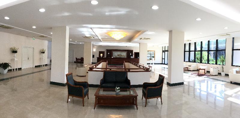 Minerva Resort Hotel بييسْتوم المظهر الخارجي الصورة